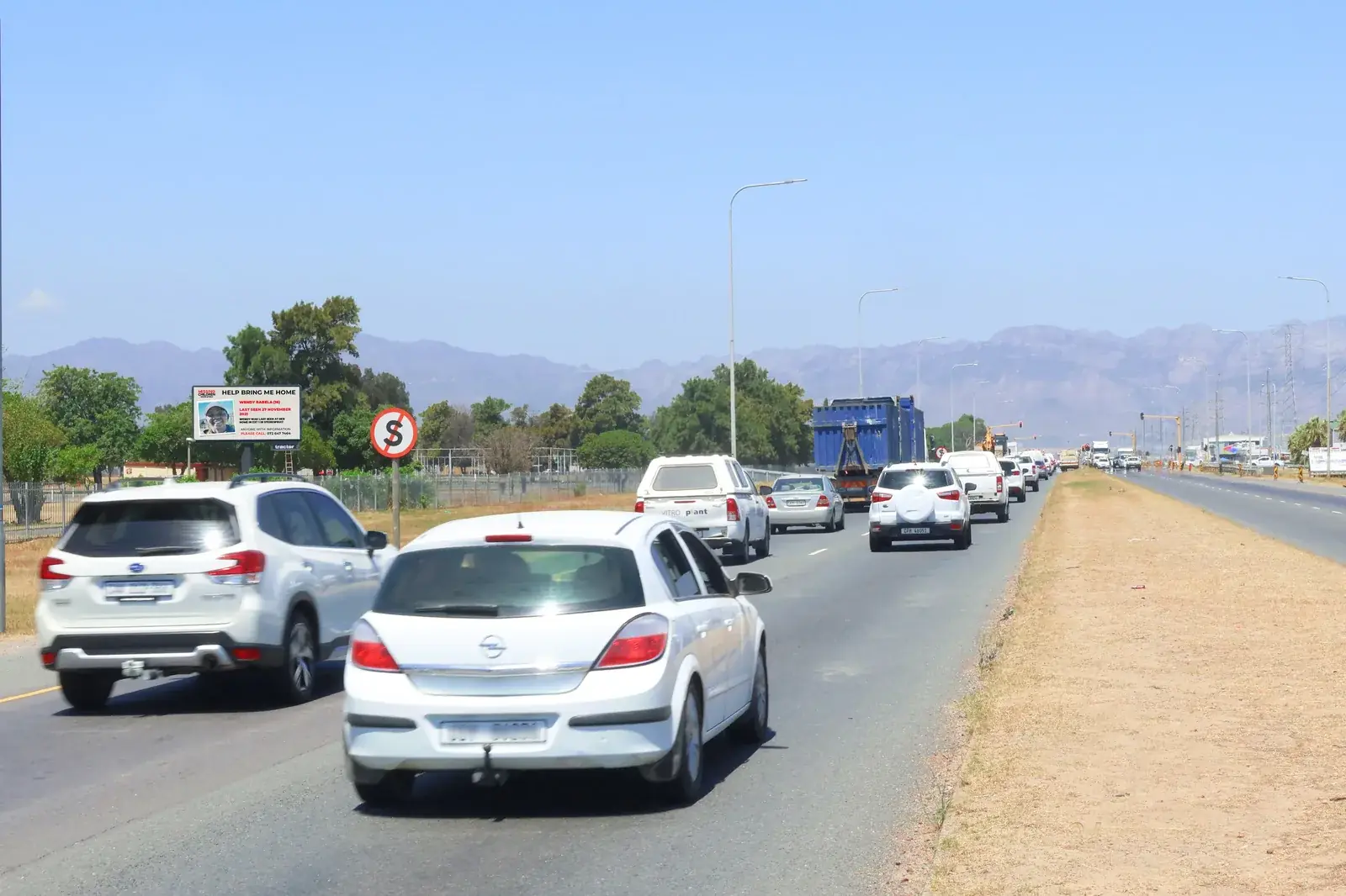 Missing Children SA billboard alert, Tractor Outdoor digital OOH network